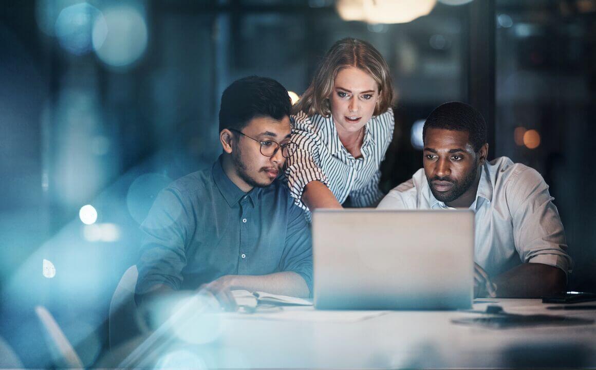 Colleagues collaborating